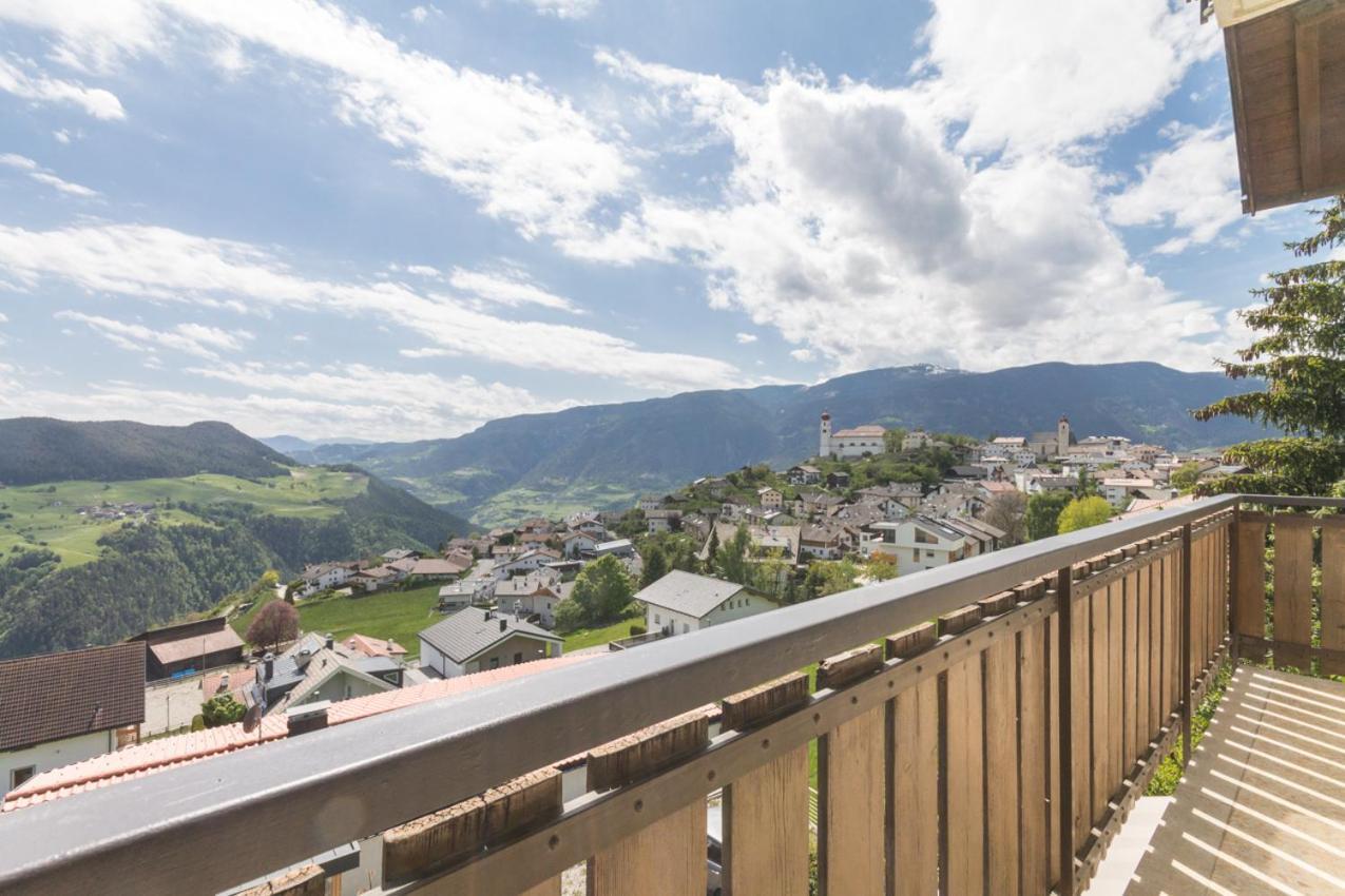 Apartment La Brunella 莱恩 外观 照片